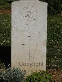 Salonika (Lembet Road) Military Cemetery - Hughes, L